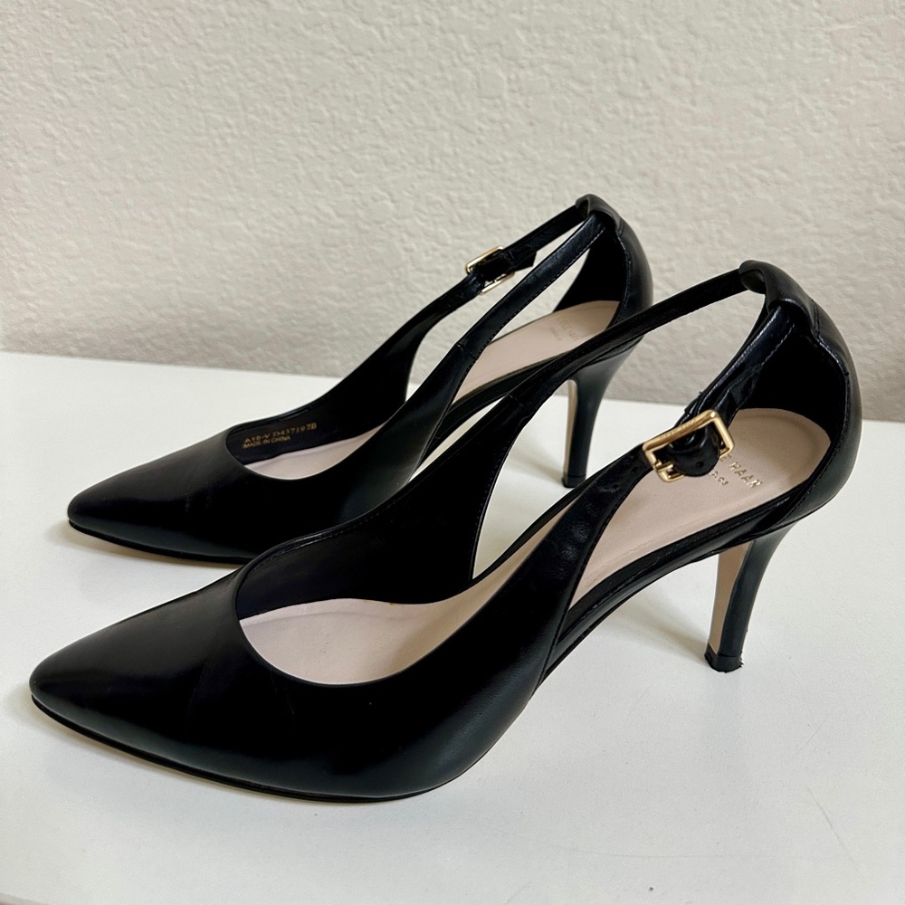 Cole Haan Cut Out Pumps Size 7